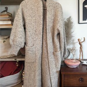 Elegant Beige Women's Cardigan